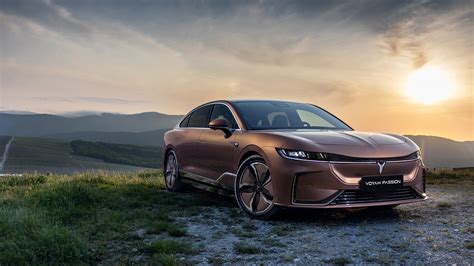 Возрожденная страсть на колесах: подробный обзор Voyah Passion